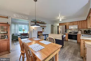 221 Perry Ave, York, PA 17408 - Photo 14