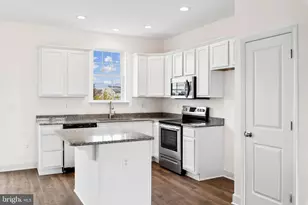 3833 Castle Dr, Dover, PA 17315 - Photo 8