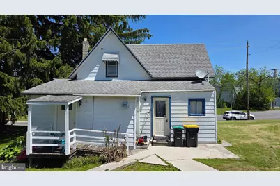 917 Baltimore Street, Hanover, PA 17331 - Photo 2