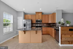 37 S Center St, Hanover, PA 17331 - Photo 10