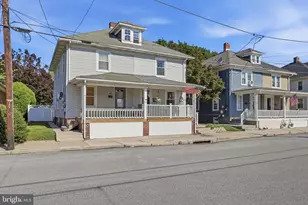 30 N Penn St, Hanover, PA 17331 - Photo 2