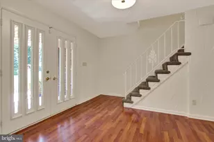 3240 Round Hill Rd, York, PA 17402 - Photo 6