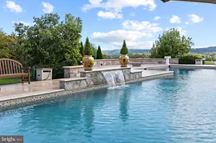 500 Polo Ln, Wrightsville, PA 17368 - Photo 12