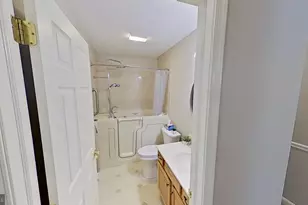 1377 Village Dr, Spring Grove, PA 17362 - Photo 6