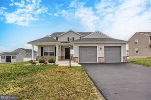 121 Eagle Rd, Dillsburg, PA 17019 - Photo 1