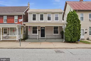 105 E Maple St, Dallastown, PA 17313 - Photo 1