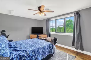911 N Circle Dr, Dover, PA 17315 - Photo 30