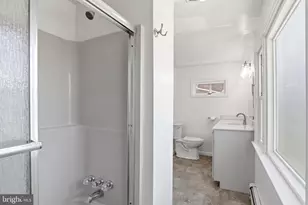 41 Center St, Hanover, PA 17331 - Photo 26