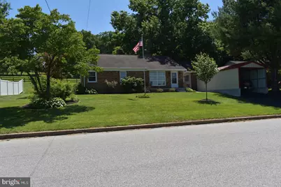 236 W Ore Street, Seven Valleys, PA 17360 - Photo 2