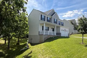 160 Payne Dr, Mount Wolf, PA 17347 - Photo 2