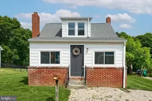 101 S Fern Ave, Dallastown, PA 17313 - Photo 2