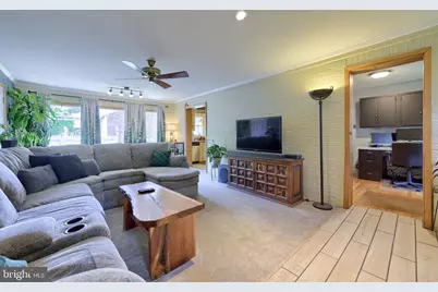 151 N Oxford Street, York, PA 17402 - Photo 8