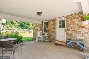 1974 Meadow Ln, Spring Grove, PA 17362 - Photo 4