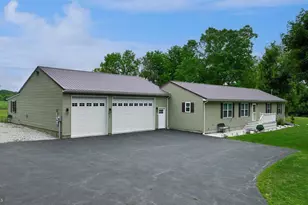 1025 White Oak Rd, Windsor, PA 17366 - Photo 2