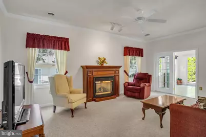 539 Parkview Lane #120, Hanover, PA 17331 - Photo 6