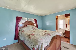 225 Country Ridge Dr, York, PA 17408 - Photo 4
