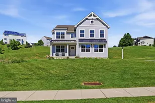 525 Dietz Rd, York, PA 17402 - Photo 1