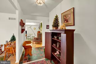 2770 Carnegie Rd, York, PA 17402 - Photo 4