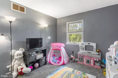 228 Georgetown Cir, Hanover, PA 17331 - Photo 12