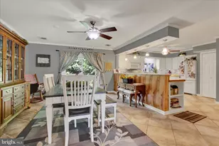 1697 Wyntre Brooke Dr, York, PA 17403 - Photo 4