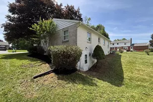 3 Lexington Dr, Shrewsbury, PA 17361 - Photo 4