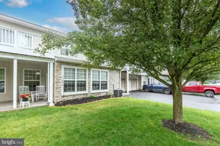 306 N Marshview Rd, Stewartstown, PA 17363 - Photo 4