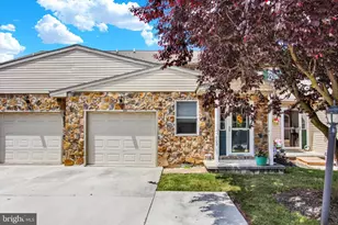 409 Springbrook Ct, Hanover, PA 17331 - Photo 1