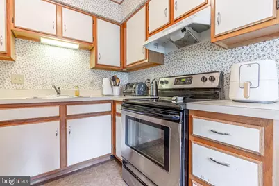 1701 Long Drive #216, York, PA 17406 - Photo 14