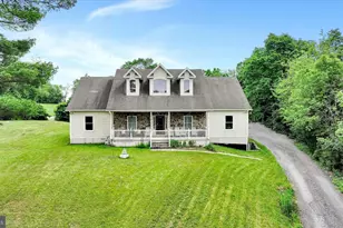 820 Heck Hill Rd, Lewisberry, PA 17339 - Photo 1