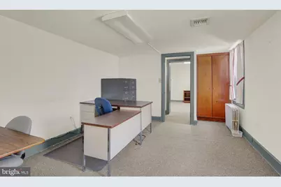 209 Broadway, Hanover, PA 17331 - Photo 20