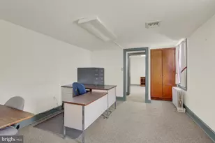 209 Broadway, Hanover, PA 17331 - Photo 20