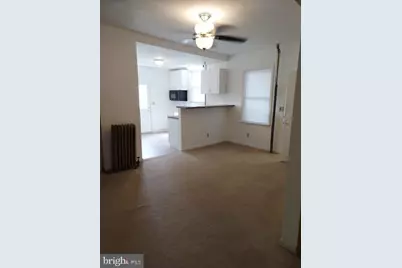 118 1/2 Broadway #1, Hanover, PA 17331 - Photo 2