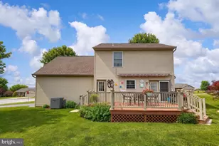 165 Pebble Beach Dr, Mount Wolf, PA 17347 - Photo 24