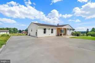 13174 Mont Rd, Felton, PA 17322 - Photo 4