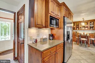 285 S Main St, Mount Wolf, PA 17347 - Photo 12