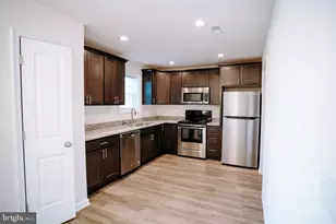 101 Pacer Dr, Hanover, PA 17331 - Photo 2