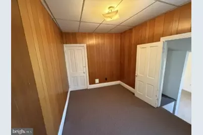 118 1/2 Broadway #3, Hanover, PA 17331 - Photo 4