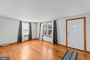 302 Wirt Ave, Hanover, PA 17331 - Photo 8