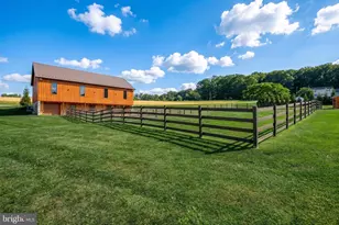2415 Clearview Ln, Spring Grove, PA 17362 - Photo 80
