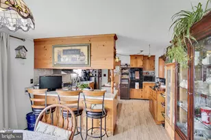 927 Marbrook Ln, York, PA 17404 - Photo 18