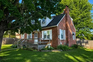 56 Mayfield St, Dover, PA 17315 - Photo 2