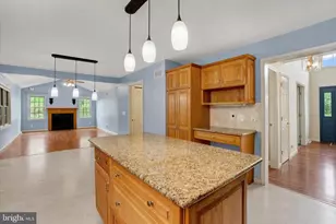 490 S Park St, Dallastown, PA 17313 - Photo 6