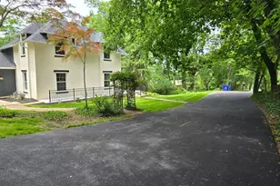 1300 Grantley Rd, York, PA 17403 - Photo 8