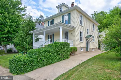 37 S Constitution Avenue, New Freedom, PA 17349 - Photo 2