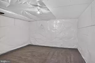 2463 S Queen St, York, PA 17402 - Photo 22