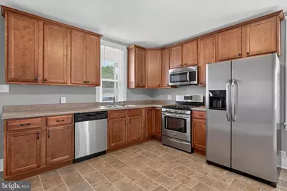 2463 S Queen Street, York, PA 17402 - Photo 6