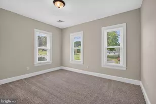 2463 S Queen St, York, PA 17402 - Photo 14