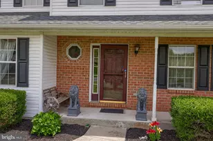 2455 Brandywine Ln, York, PA 17404 - Photo 4