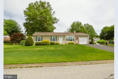 4325 Pinewood Lane, York, PA 17402 - Photo 2
