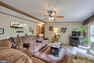 4715 Hikey St, Dover, PA 17315 - Photo 14
